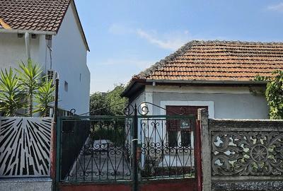 Teren de 679 mp, în Central