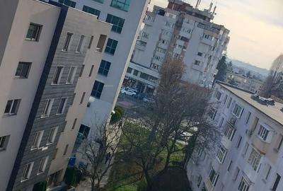Apartament cu 2 camere semidecomandat în Calea București - 1