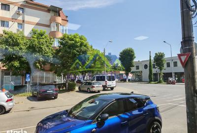 Spațiu comercial, de 90 mp, în Central