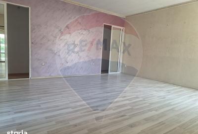 Casă cu Teren 620 Mp în Central - 1