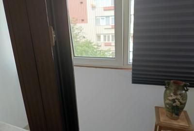 Apartament cu 2 camere decomandat în P-ța Victoriei - 5
