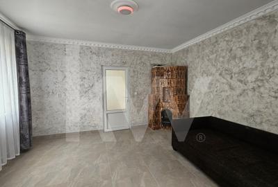 Casă individuală cu 2 camere cu Canalizare în Săliște