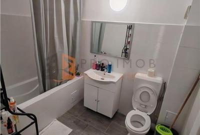 Apartament cu 4 camere semidecomandat în 1 Decembrie - 7