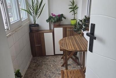 Apartament cu 2 camere decomandat în Calea București - 3