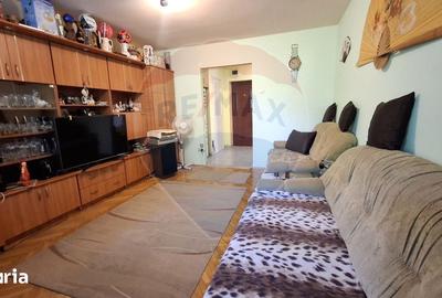 Apartament cu 3 camere în Tudor - 1