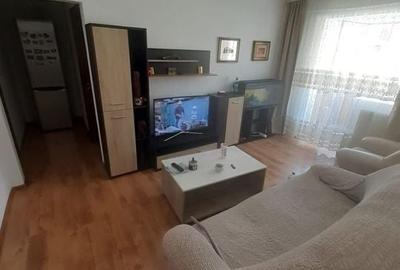 Apartament cu 3 camere semidecomandat în Ostroveni - 8