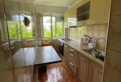 Apartament cu 2 camere semidecomandat în Berceni - 1