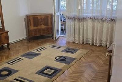 Apartament cu 3 camere decomandat în Mărăști