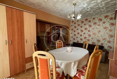 Apartament cu 3 camere decomandat în Sânmartin