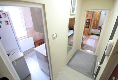 Apartament cu 2 camere semidecomandat în Micro 19