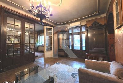 Apartament cu 5 camere decomandat, mobilat în Dacia