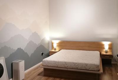 Apartament cu 2 camere semidecomandat în Olteni