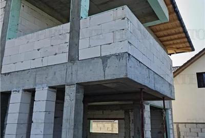 Casă individuală cu 6 camere cu Teren 450 Mp în Valu lui Traian - 2