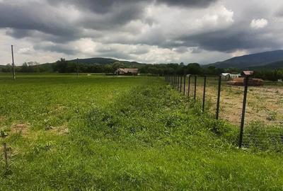 Teren de 1489 mp, în Lunca Mărcușului - 2