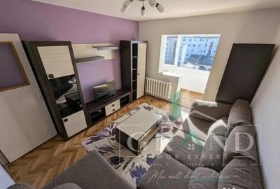 Apartament cu 2 camere decomandat în Dâmbul Rotund