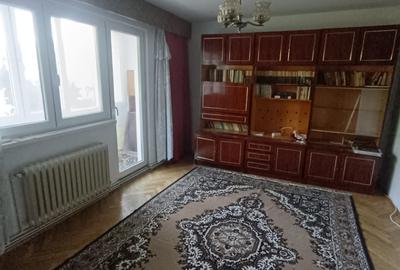 Apartament cu 3 camere în Gheorgheni
