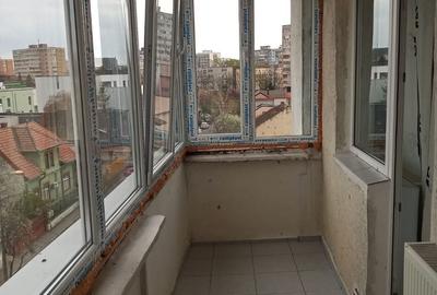 Apartament cu 2 camere decomandat în Bucovina