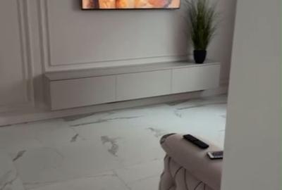 Apartament cu 2 camere nedecomandat în Obor