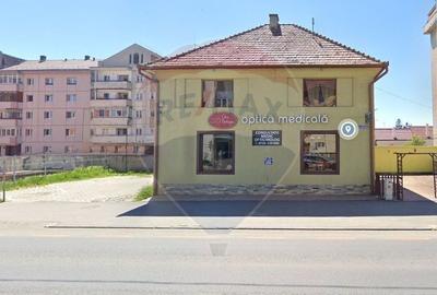 Spațiu comercial, de 150 mp, în Turnișor