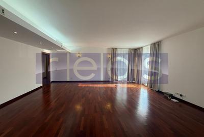 Apartament cu 4 camere, mobilat în Șoseaua Nordului