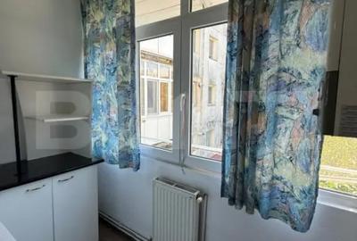 Apartament cu 3 camere decomandat în 9 Mai