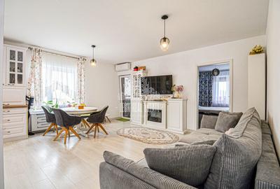 Apartament cu 3 camere semidecomandat, mobilat în Europa