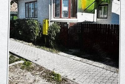 Casă cu 3 camere în Central - 4