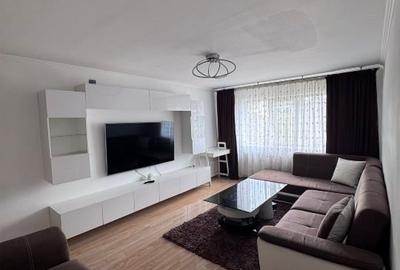 Apartament cu 3 camere decomandat, mobilat în Rovine - 2