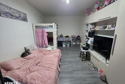 Apartament cu 3 camere decomandat în Vitan - 2