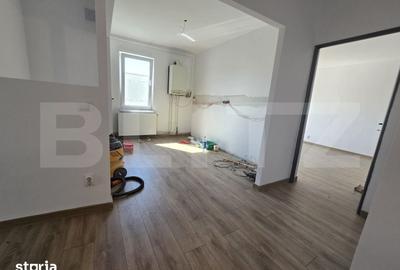 Apartament cu 3 camere în Central - 2