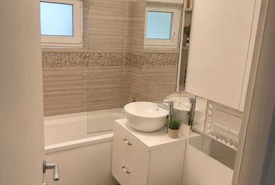 Apartament cu 3 camere semidecomandat în Aradului - 1