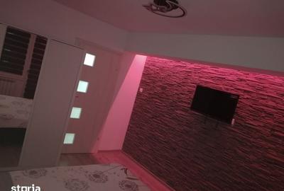 Apartament cu 2 camere decomandat în Tătărași