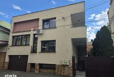 Casă cu 4 camere cu Teren 250 Mp în Central - 5
