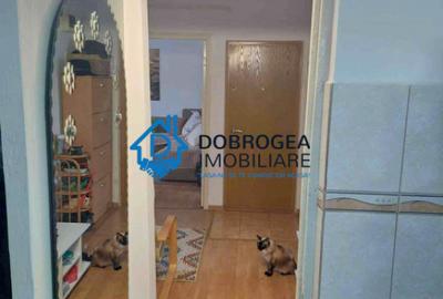 Apartament cu 2 camere decomandat, mobilat în Păcii - 12