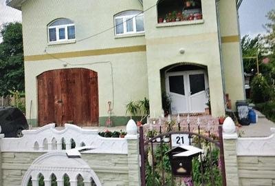 Casă cu Teren 577 Mp în Central