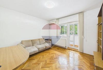 Apartament cu 3 camere decomandat în 13 Septembrie - 1