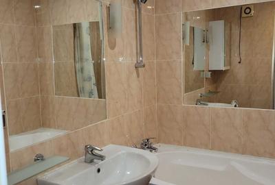 Apartament cu 2 camere semidecomandat în Brâncoveanu