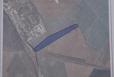 Teren de 74000 mp, în Central