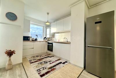 Apartament cu 2 camere semidecomandat, mobilat în Tractorul - 4