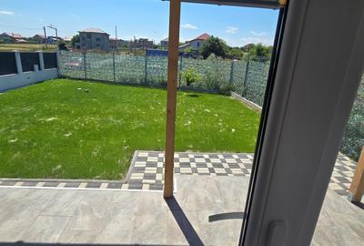 Casă individuală cu 3 camere cu Canalizare în Lazu - 27