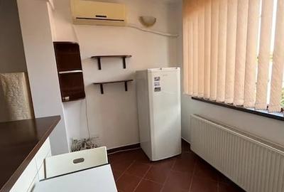 Garsonieră semidecomandată în Crângași