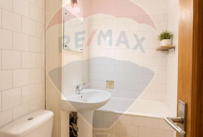 Apartament cu 3 camere în George Enescu