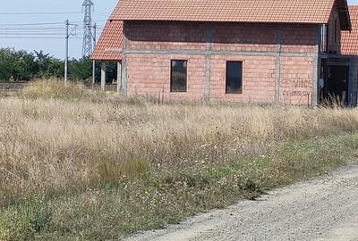 Teren de 500 mp, în Central - 1