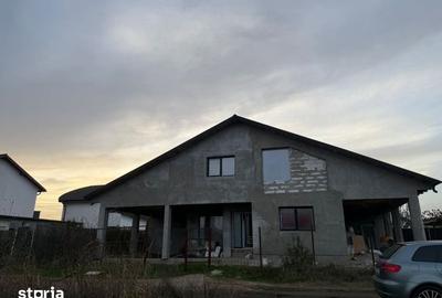Casă cu 4 camere cu Teren 150 Mp în Vânători - 5