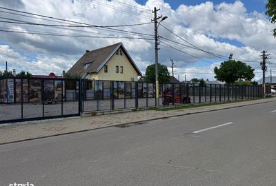 Casă cu 4 camere în Românești