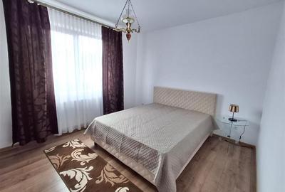 Apartament cu 3 camere decomandat în Șura Mare