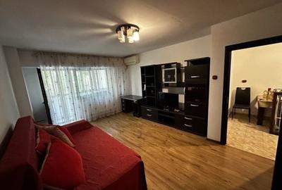 Garsonieră decomandată, mobilată în Sebastian