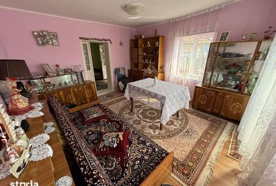 Casă cu 3 camere cu Garaj în Central - 7