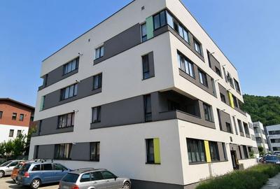 Apartament cu 3 camere semidecomandat, mobilat în Florești - 22