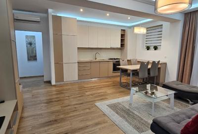 Apartament cu 2 camere semidecomandat în Floreasca